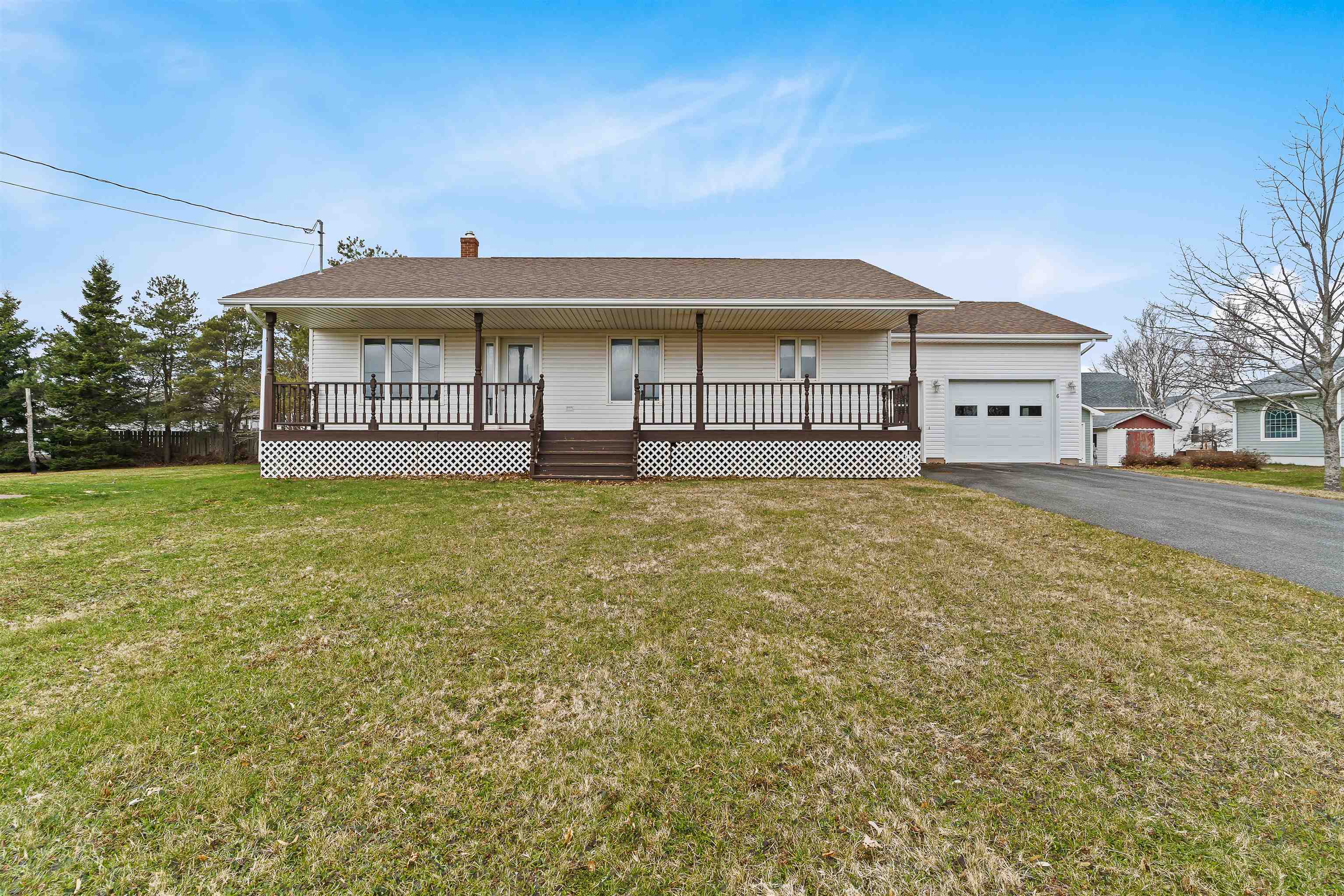 Property Photo: 6 Gillis Street PE C0B 1T0