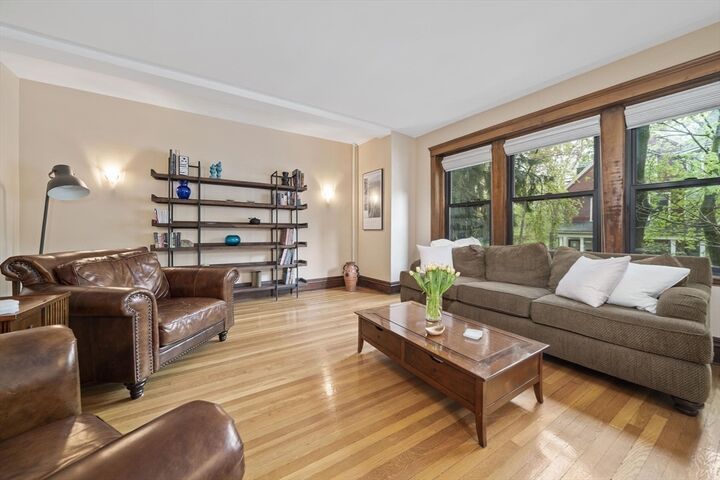 Property Photo:  4 Fairbanks 2  MA 02446 