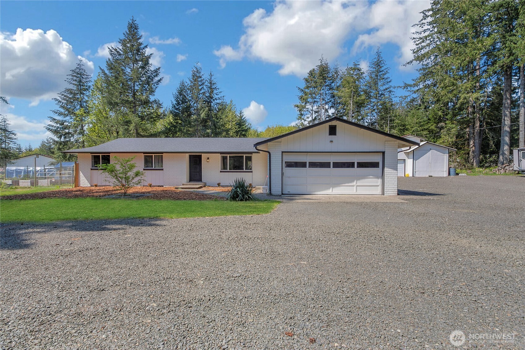 230 W Tree Frog Lane  Shelton WA 98584 photo
