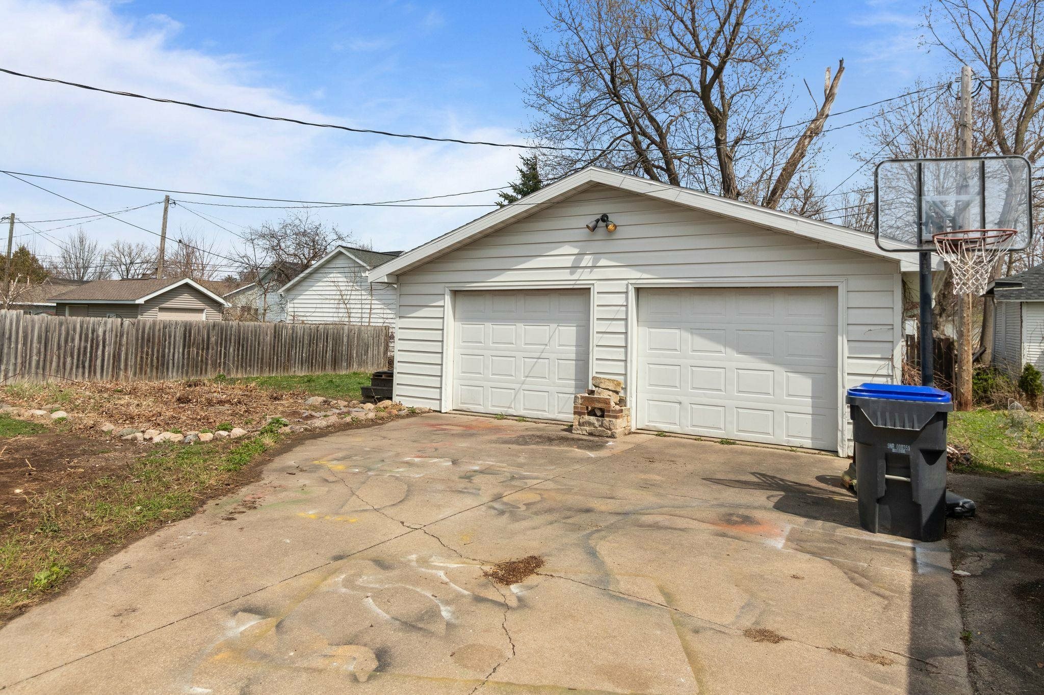 Property Photo:  706 S Shawano Street  WI 54961 