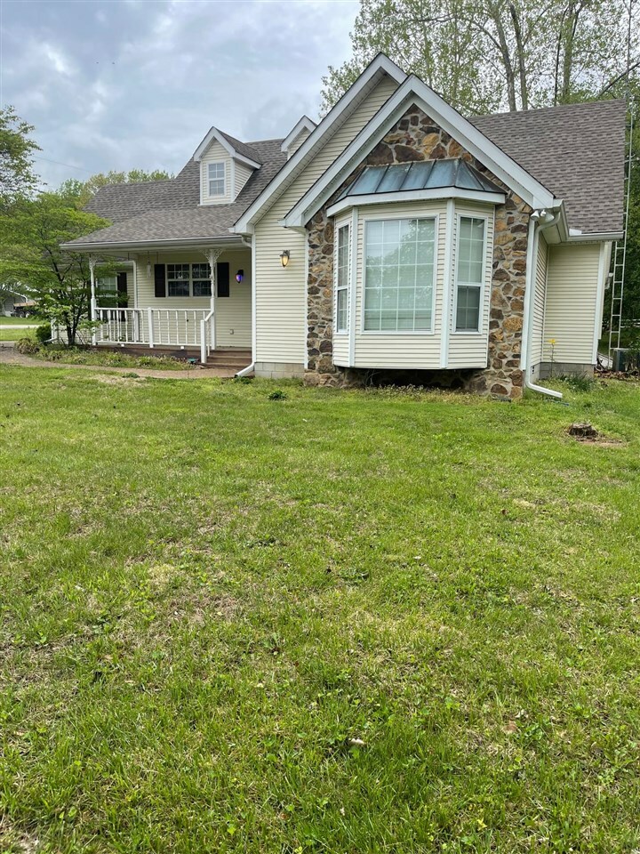 Property Photo: 457 W Villa Drive KY 42101