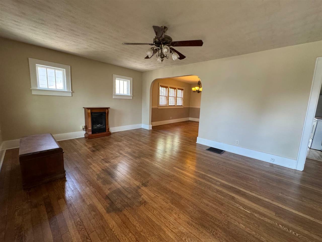 Property Photo: 525 S 14th Street IN 47374
