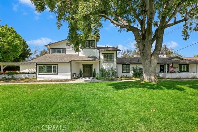 Property Photo:  2190 St Lawrence Street  CA 92504 