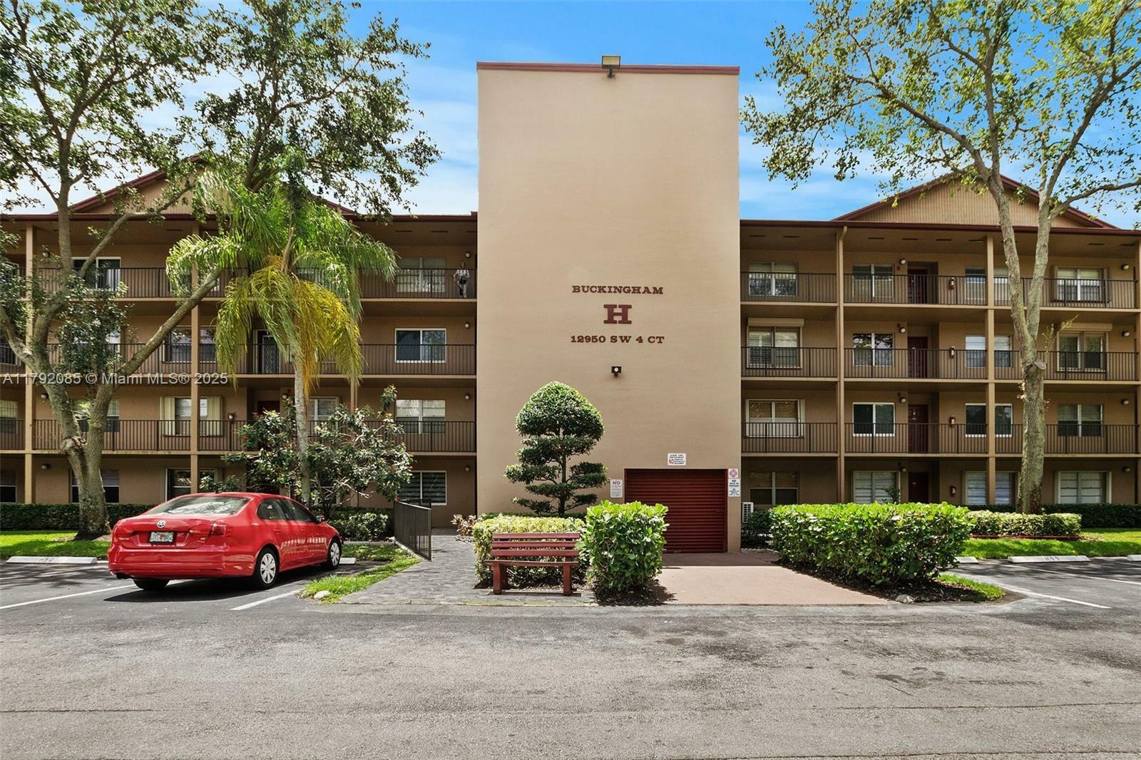 12950 SW 4th Ct 312H  Pembroke Pines FL 33027 photo