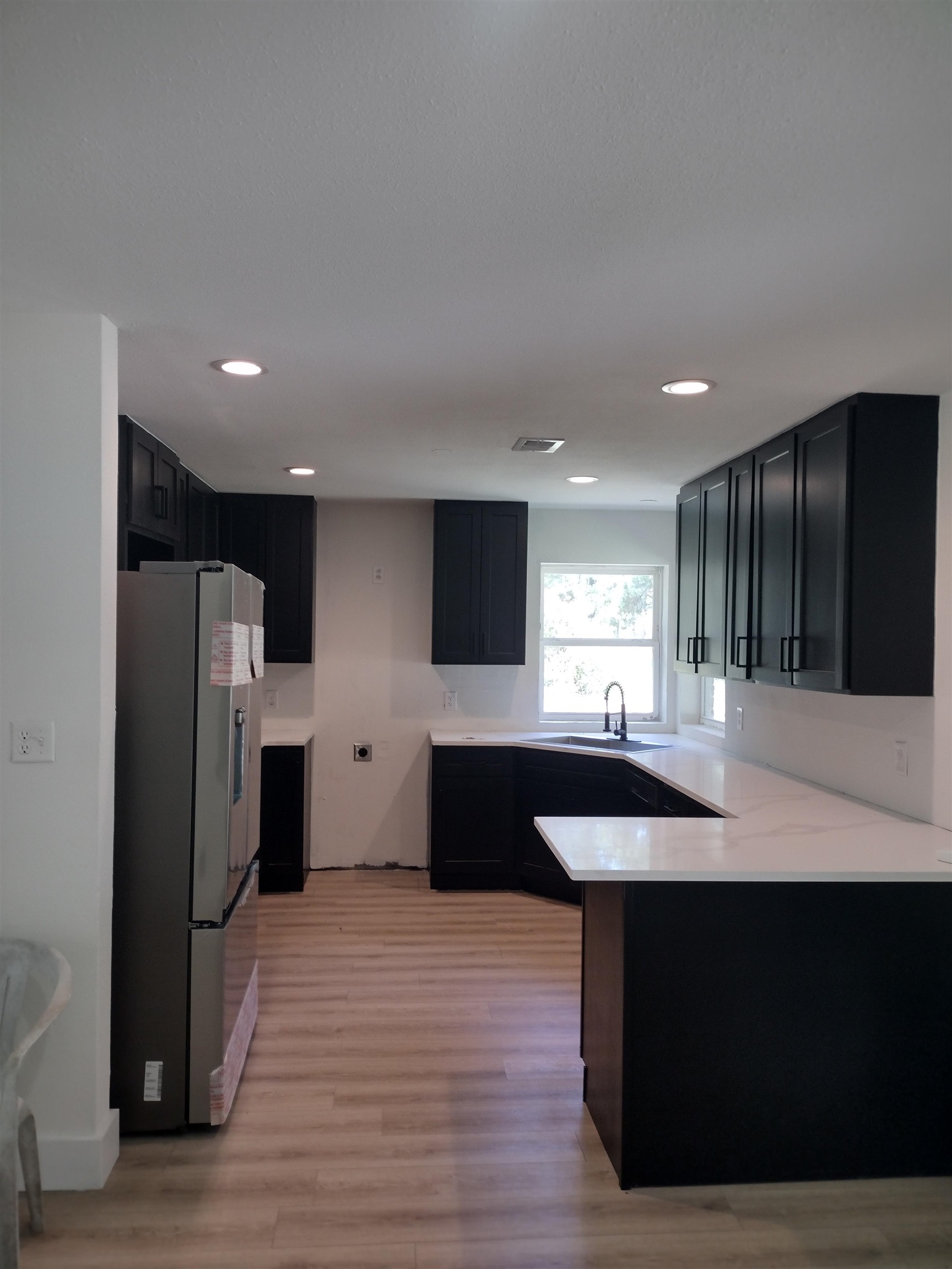Property Photo:  190 Oldbury  TX 77662 