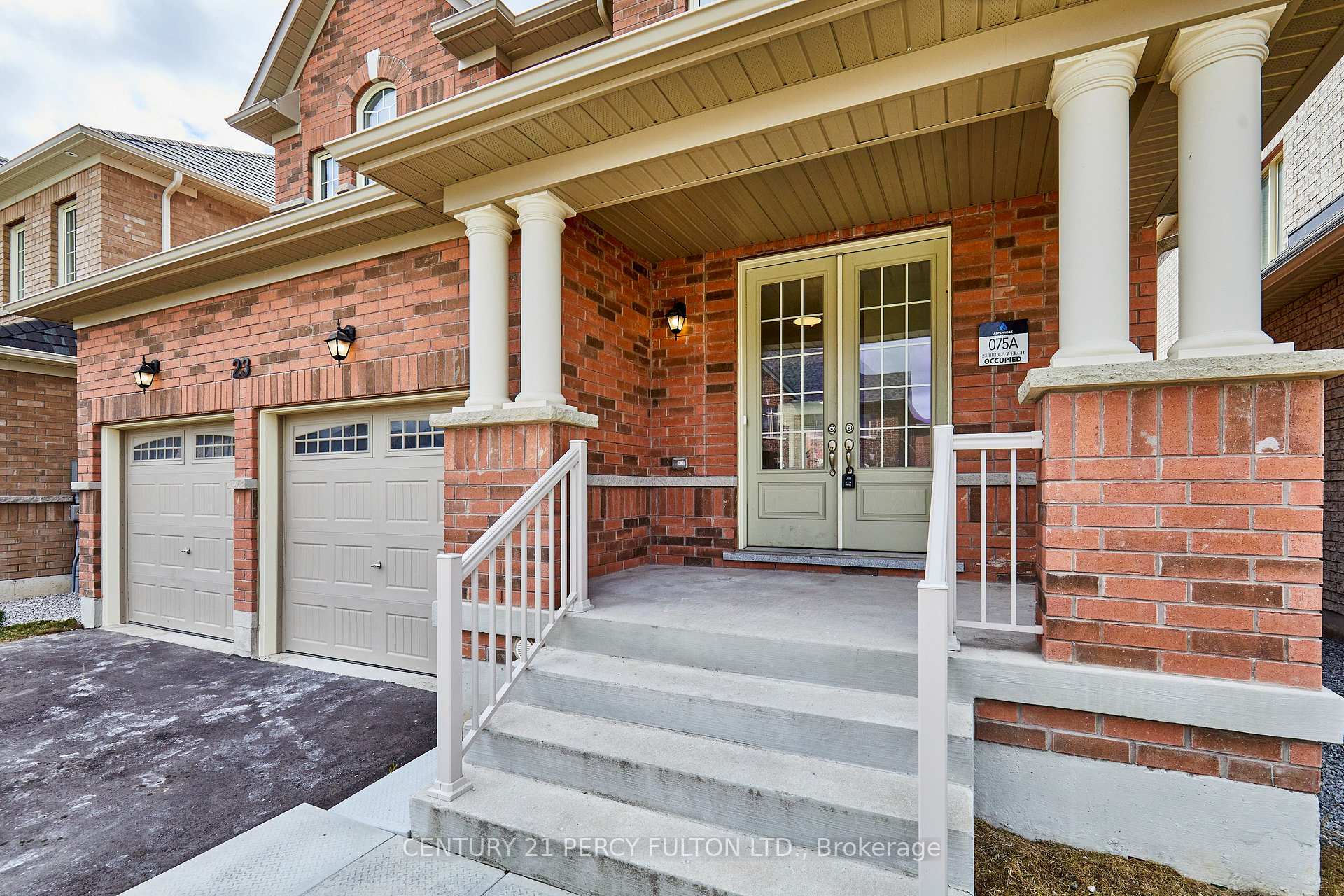 Photo de la propriété: 23 Bruce Welch Avenue ON L4P 0J1