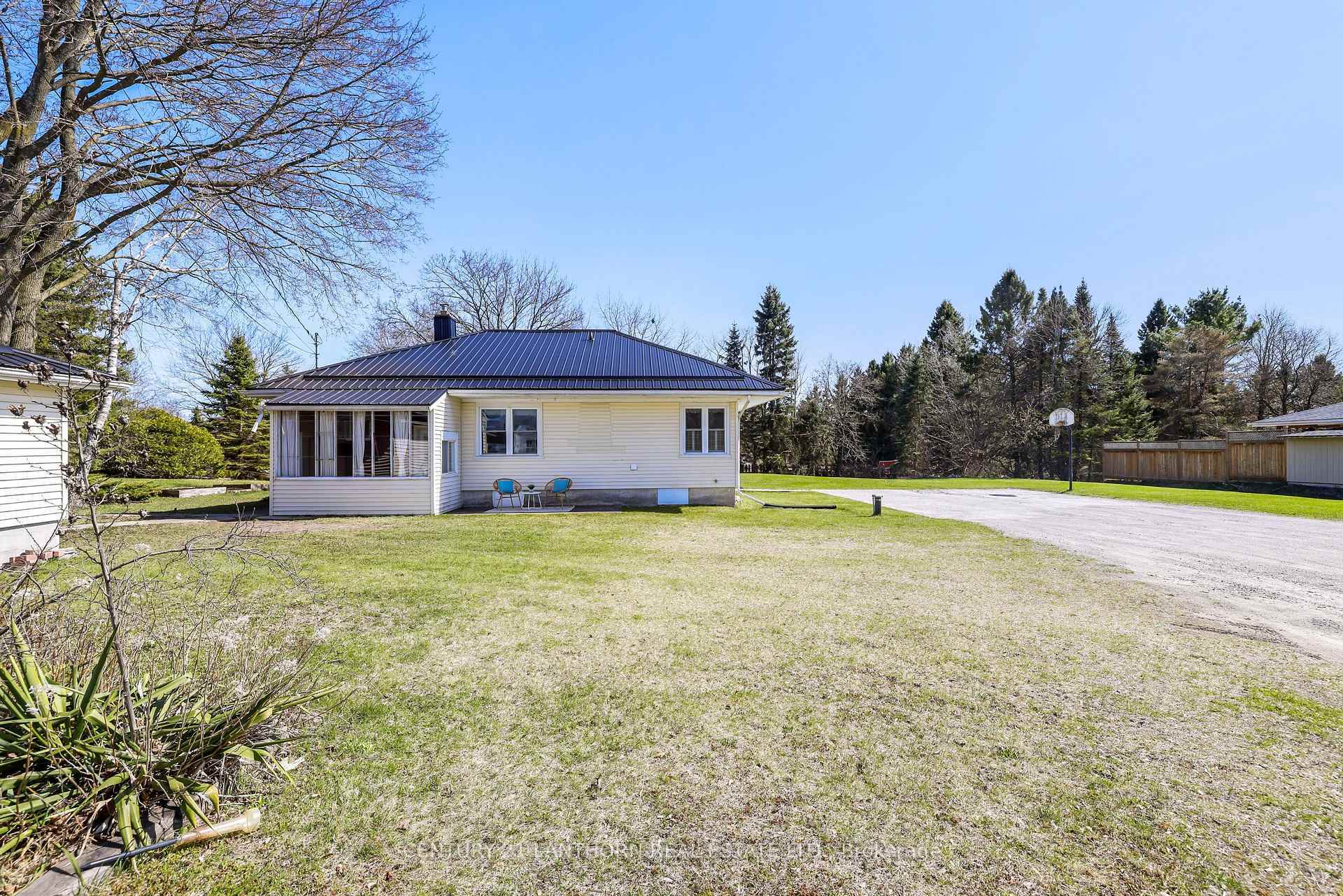 Property Photo: 51 Lafferty Road ON K8V 5P7