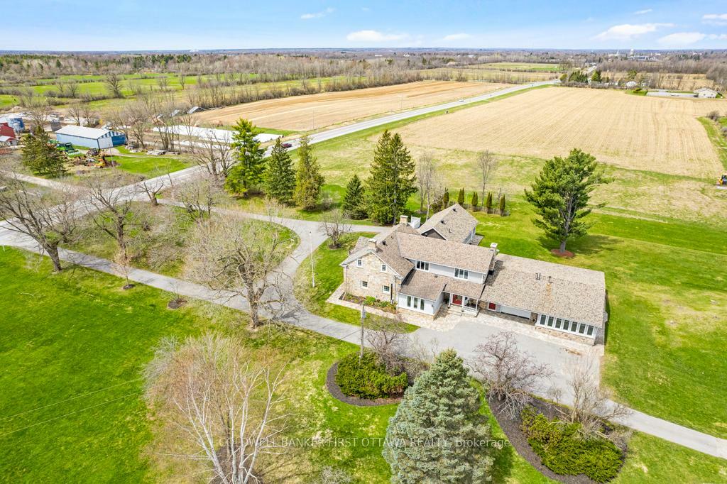 Photo de la propriété:  2638 Rideau Ferry Road  ON K7H 0G5 