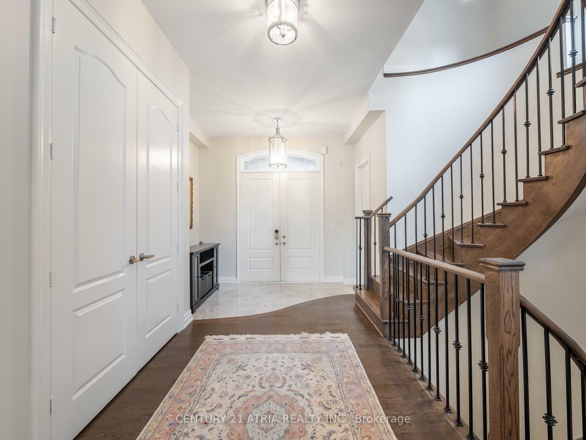 Property Photo: 28 Hamster Crescent ON L4G 3G7