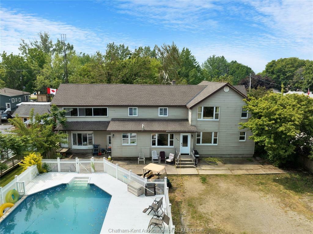 943 Mariners Road  Erieau ON N7L 4K4 photo
