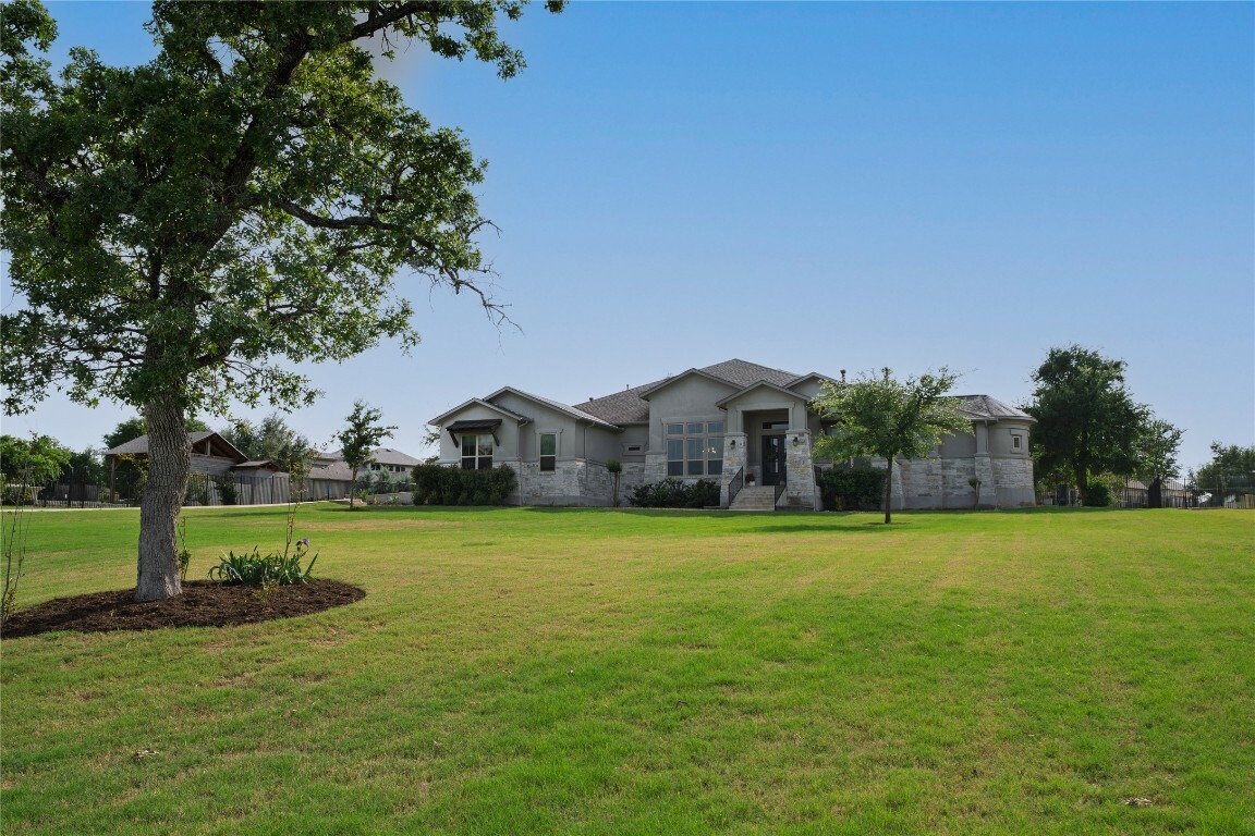 Property Photo: 409 Flintlock Drive TX 78641