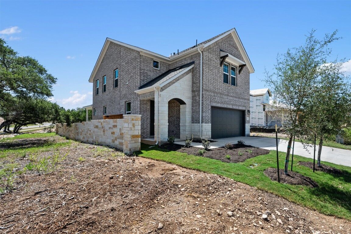 Property Photo: 144 Knockout Rose Drive TX 78666