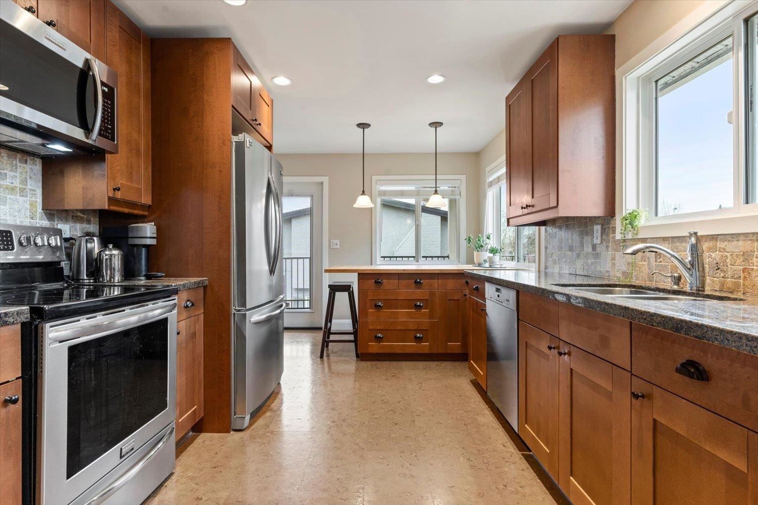 Photo de la propriété: 45174 Mountview Way BC V2R 3H3