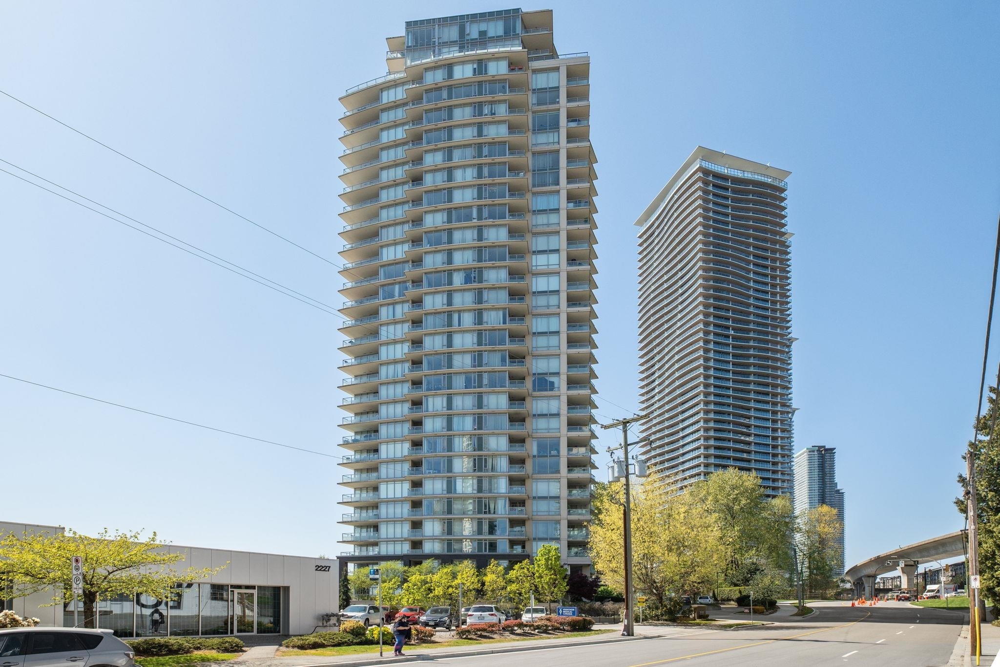 Property Photo:  2133 Douglas Road 2905  BC V5C 0E9 
