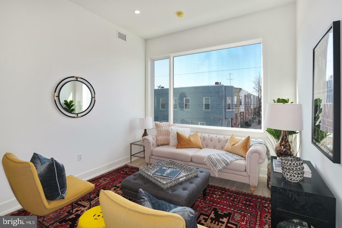 Property Photo: 2031 S 20th Street 6 PA 19145