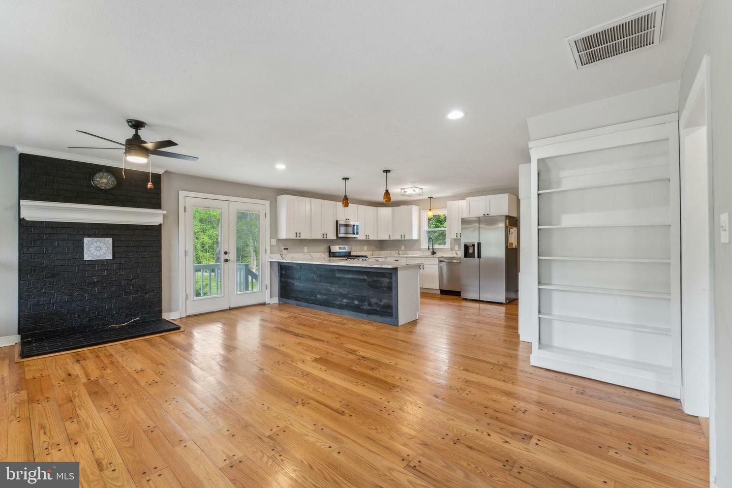 Property Photo: 19316 Landora Bridge Road VA 22546
