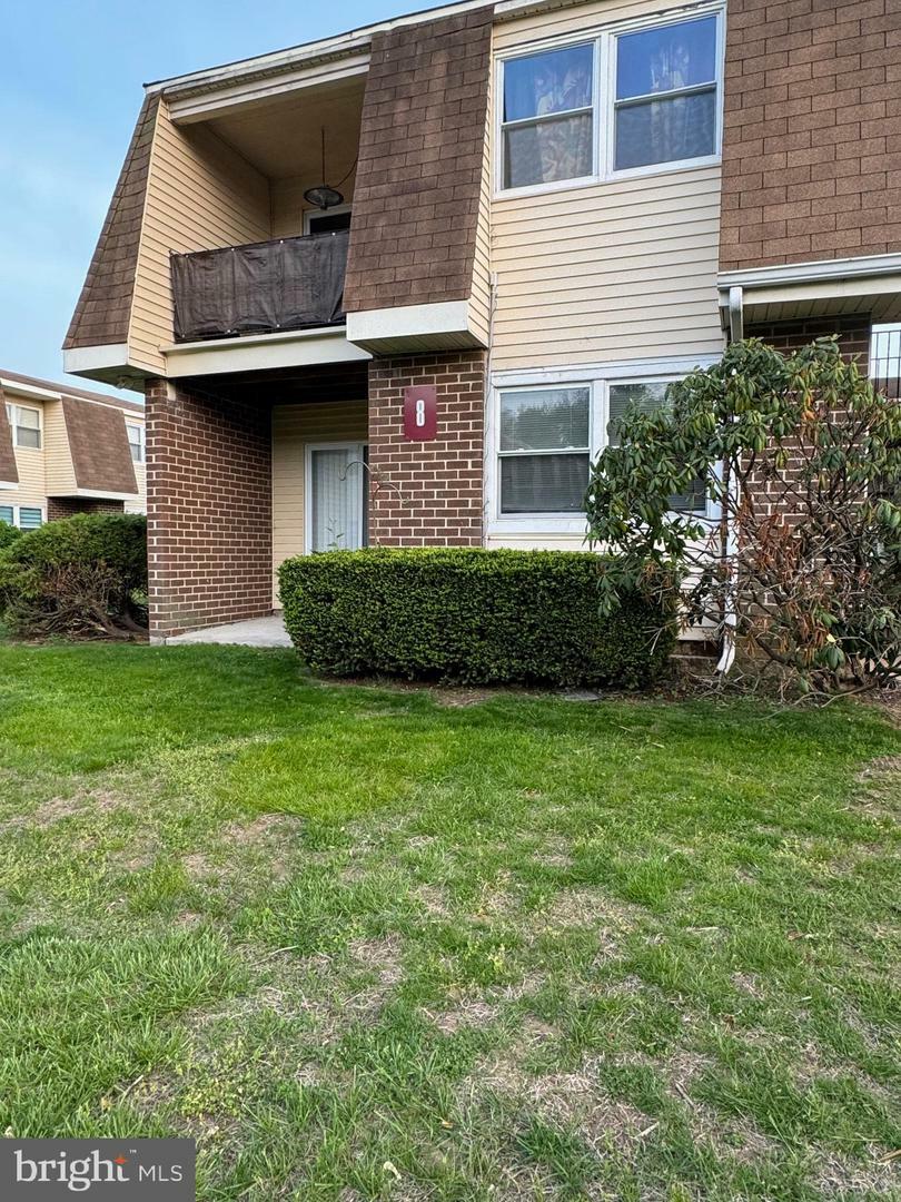 Property Photo: 8-4 Florence Tollgate Place NJ 08518