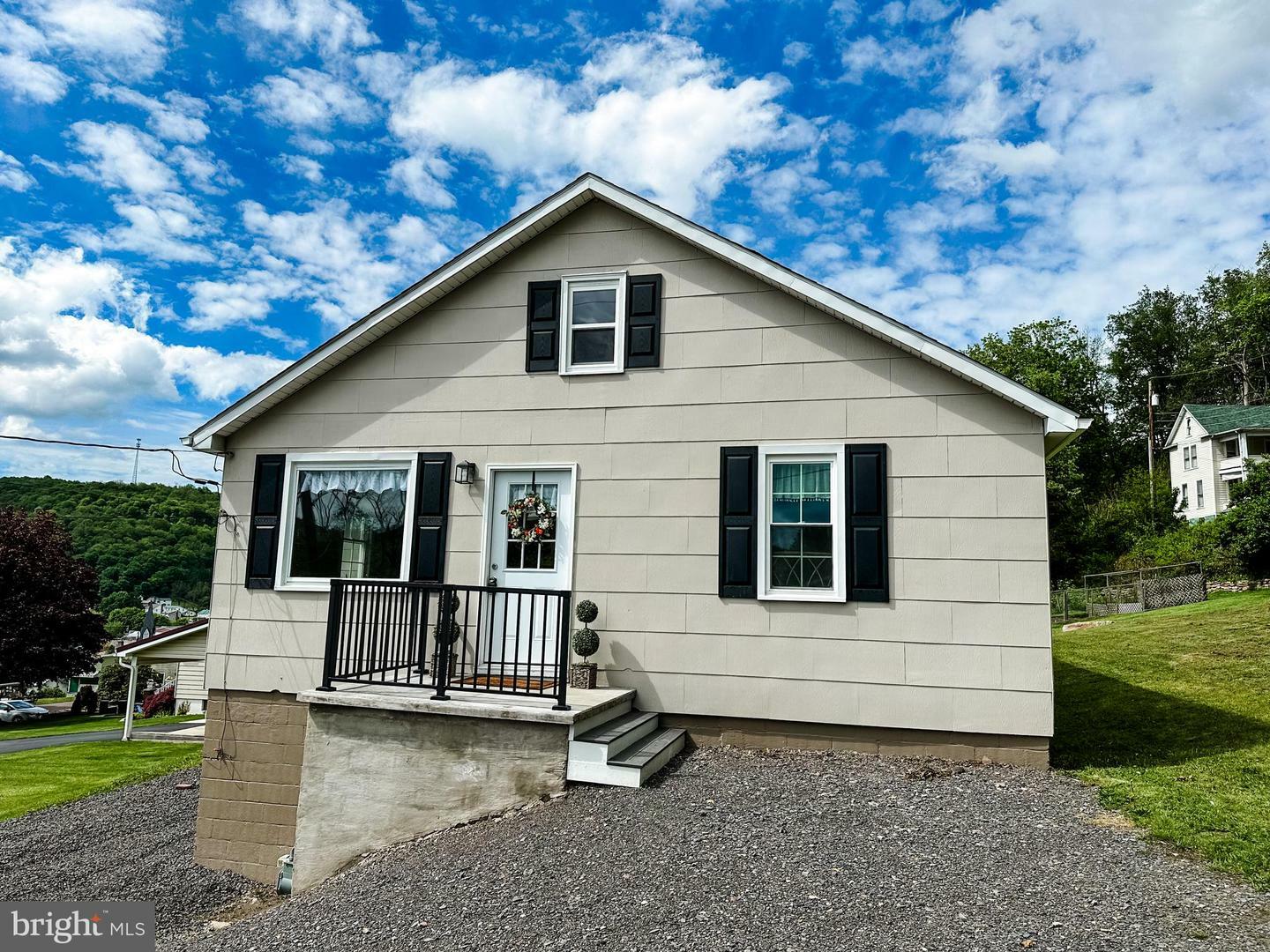 Property Photo: 1 Cemetery Road MD 21539