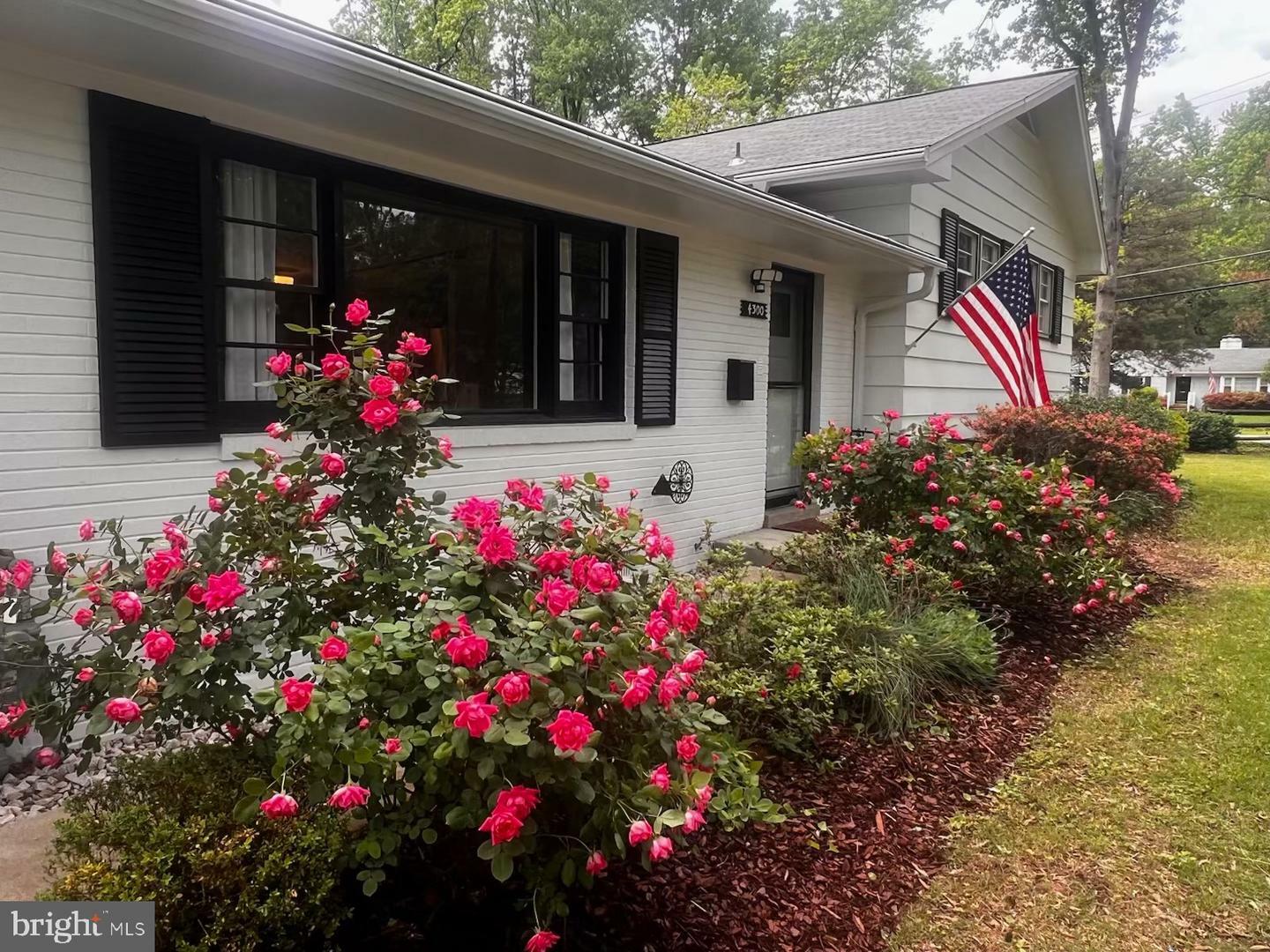 Property Photo: 4300 Neptune Drive VA 22309