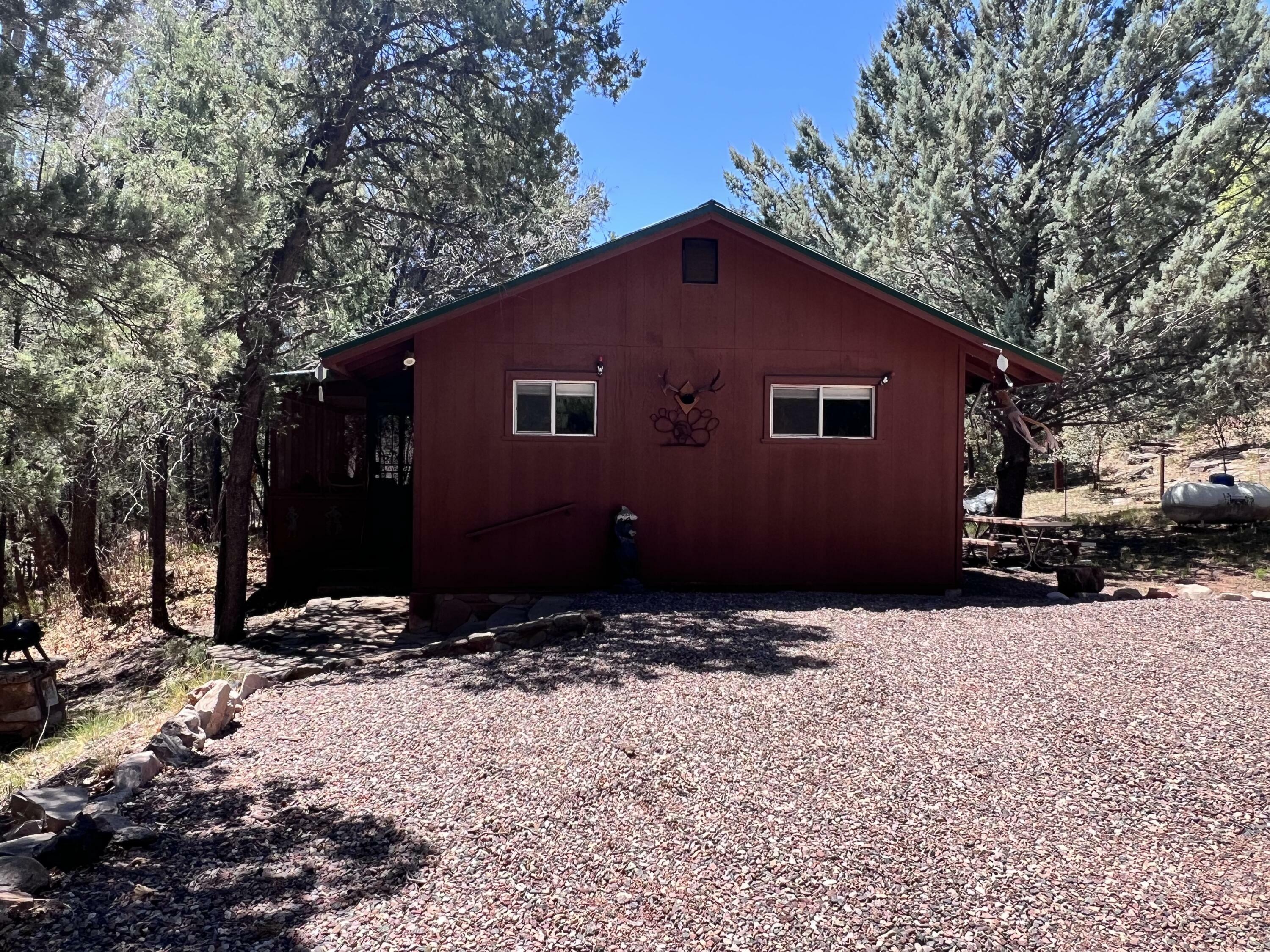 Property Photo: 887 W Munsee Drive AZ 85541