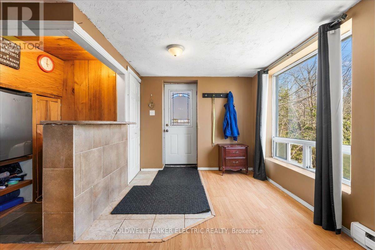 Property Photo: 38 Cliffside Drive ON K0L 1T0