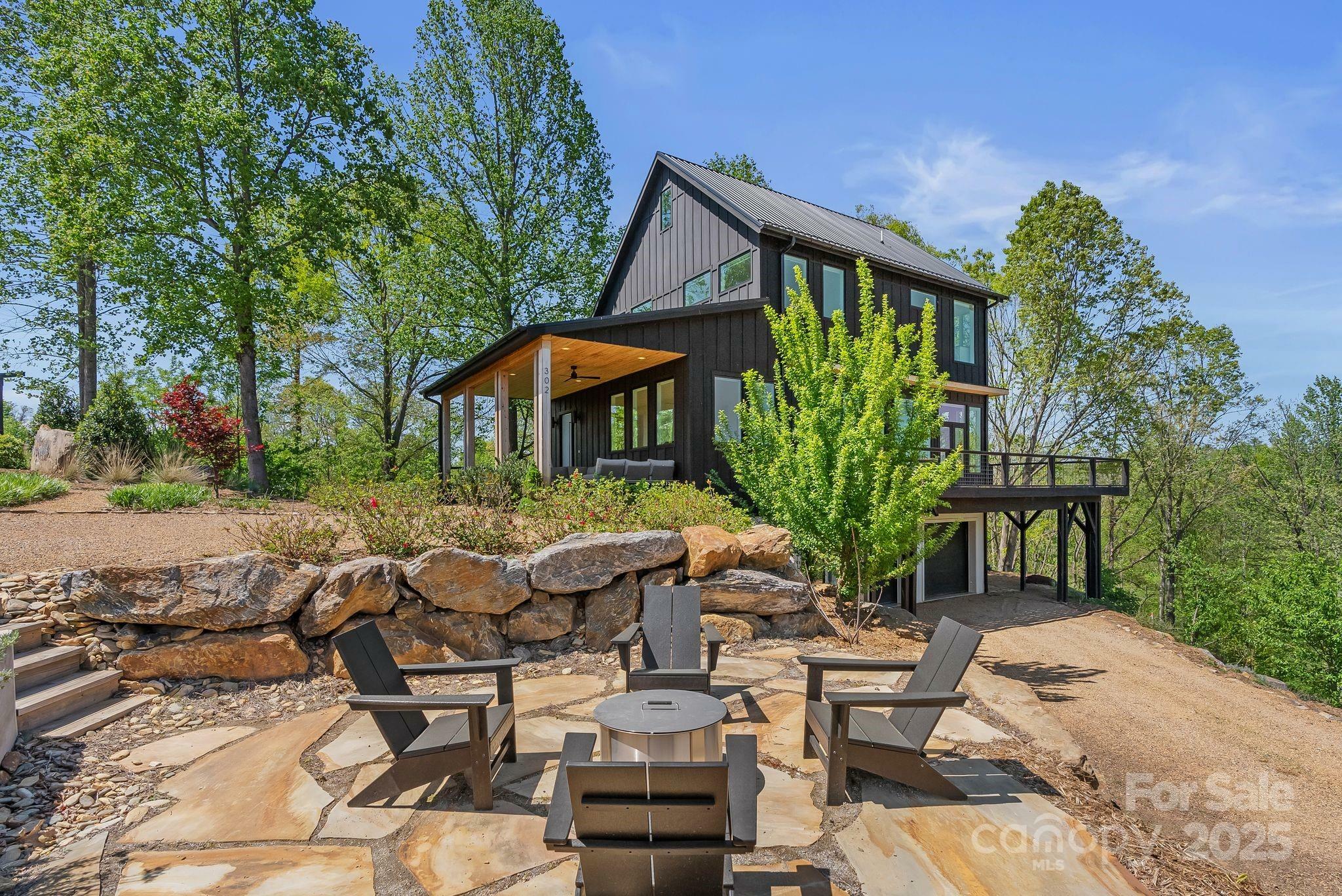 302 Broad Vista Lane  Asheville NC 28804 photo