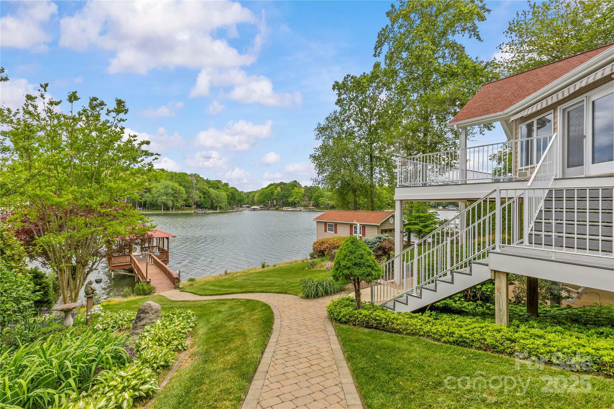 Property Photo: 376 Oak Tree Road 37 NC 28117