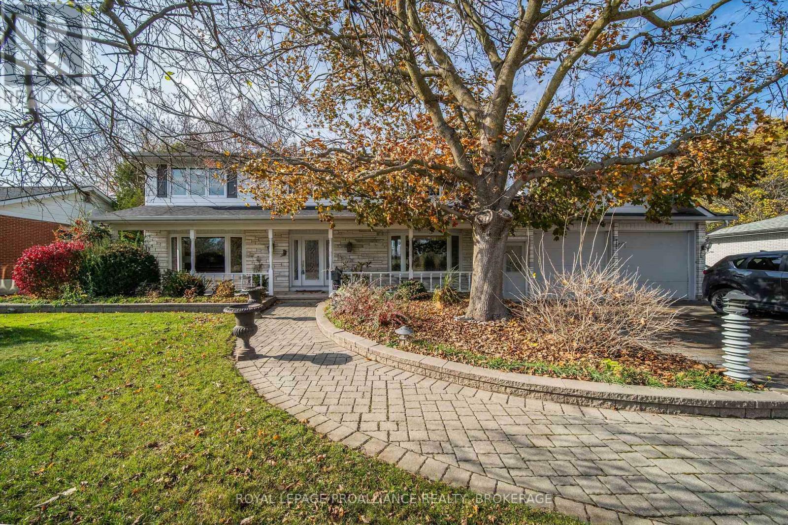 Property Photo:  1021 Sydenham Road  ON K7M 3L8 