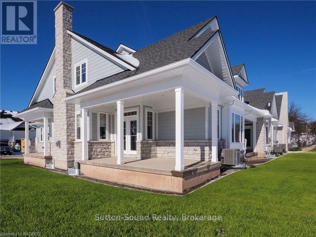 Property Photo: 301 Sandpiper Lane ON N0H 1S0