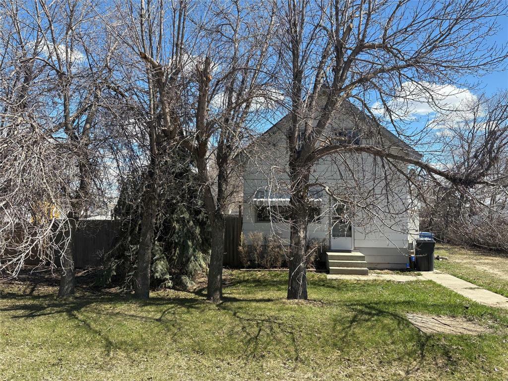 Property Photo: 156 Jackson Street MB R0L 0Y0