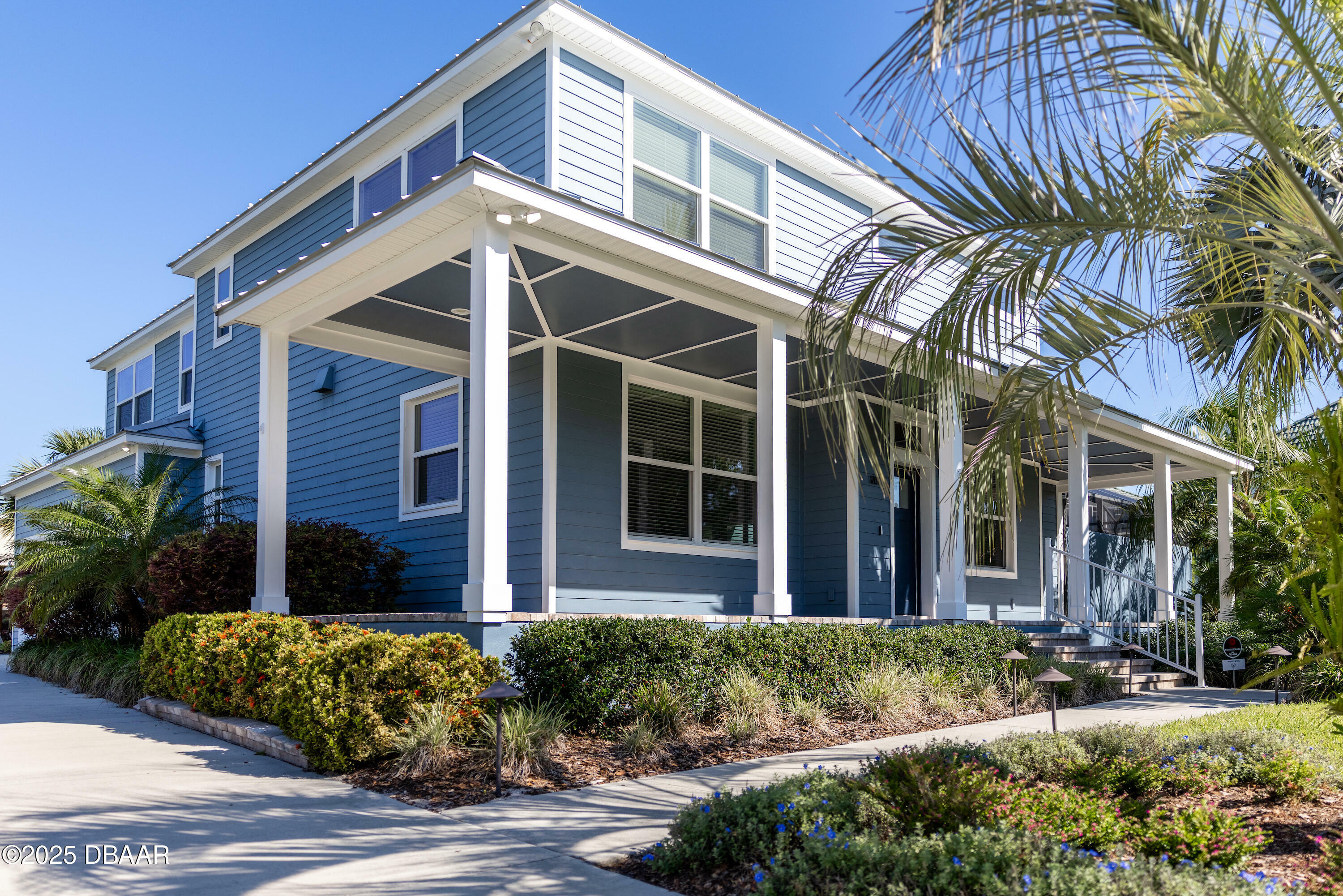 Property Photo: 1787 Earhart Court FL 32128