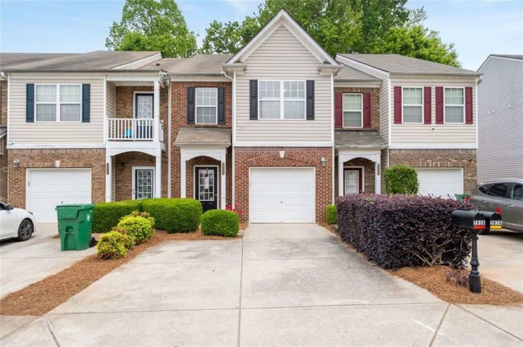 Property Photo: 2826 Snapfinger Manor GA 30035