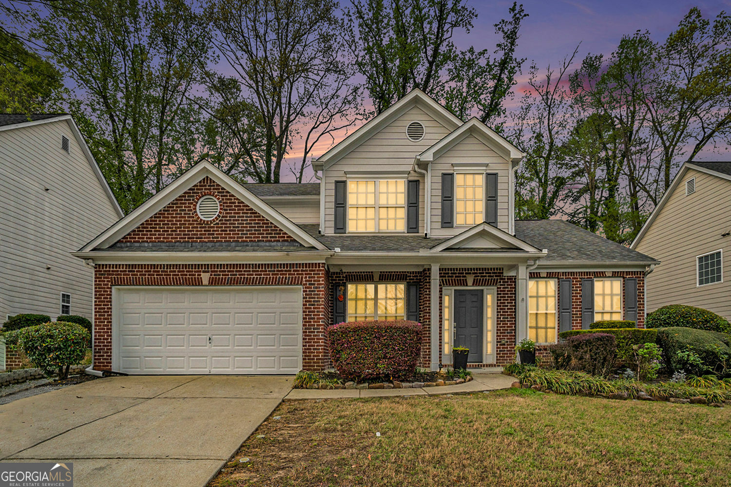 Property Photo: 2798 Glenlocke Circle NW GA 30318