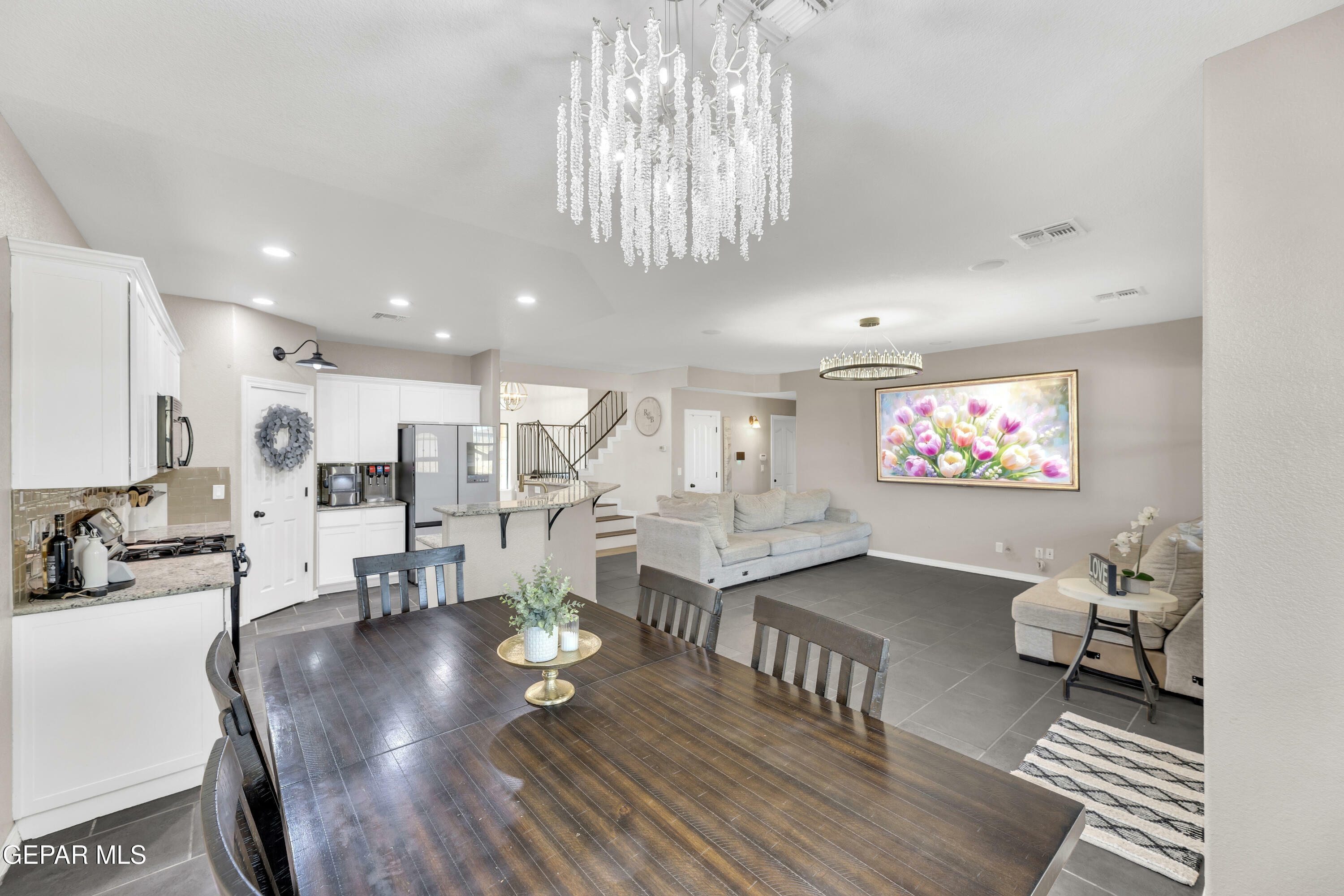 Property Photo: 1544 Snowy Plover Street TX 79928