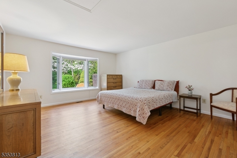 Property Photo: 54 Aspen Dr NJ 07920