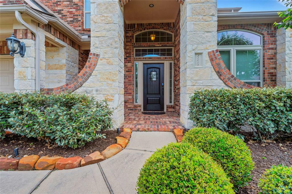 Property Photo: 21014 Mystic Stone Drive TX 77375