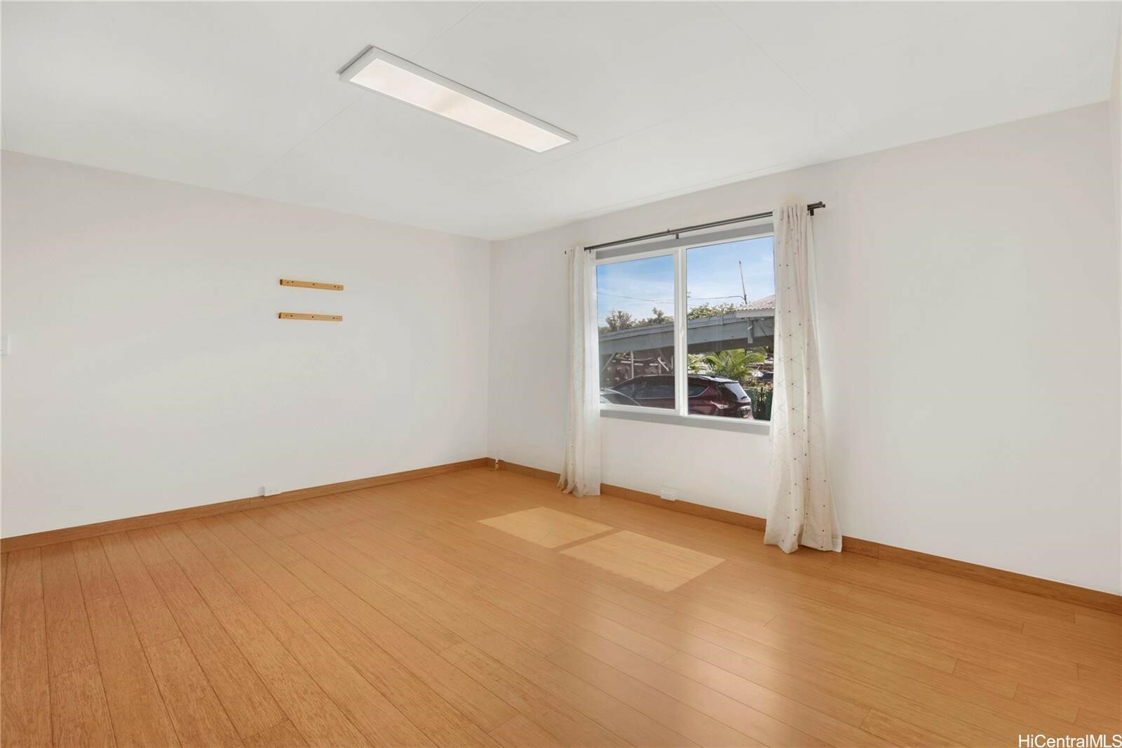 Property Photo: 2066 Puu Place B HI 96786