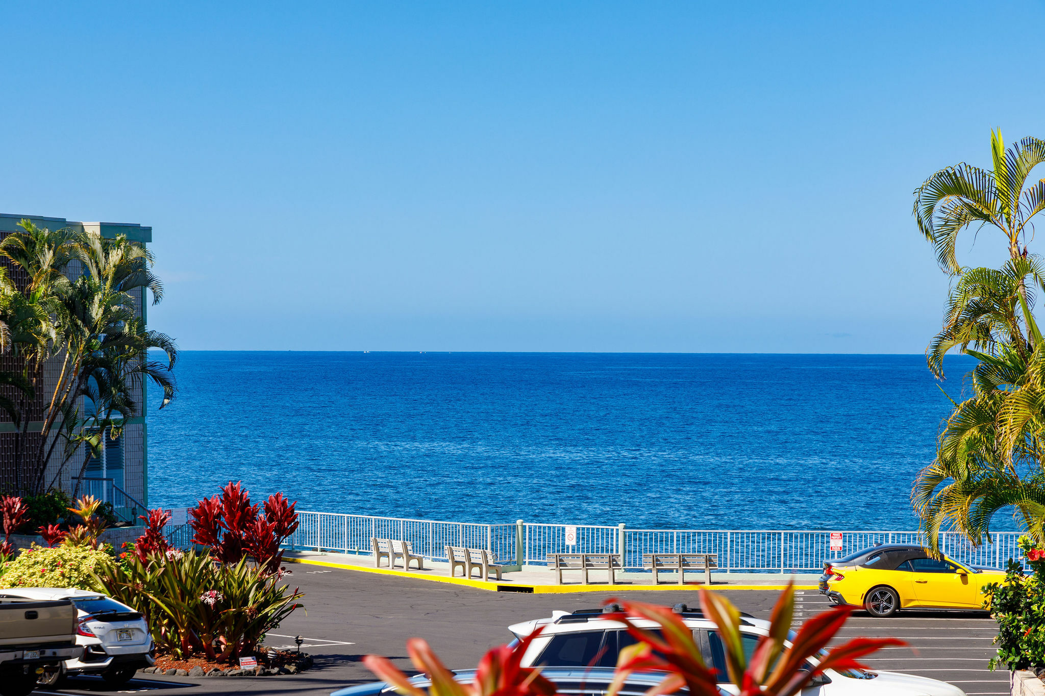 Property Photo: 75-6016 Alii Dr 126 HI 96740
