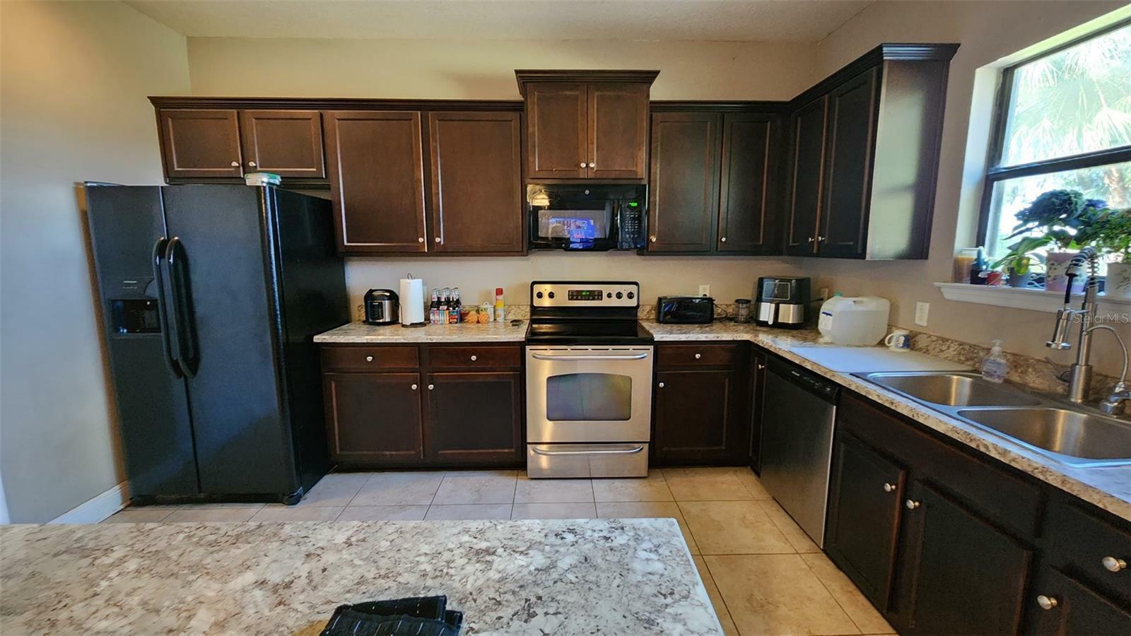 Property Photo:  9007 49th Avenue E  FL 34221 