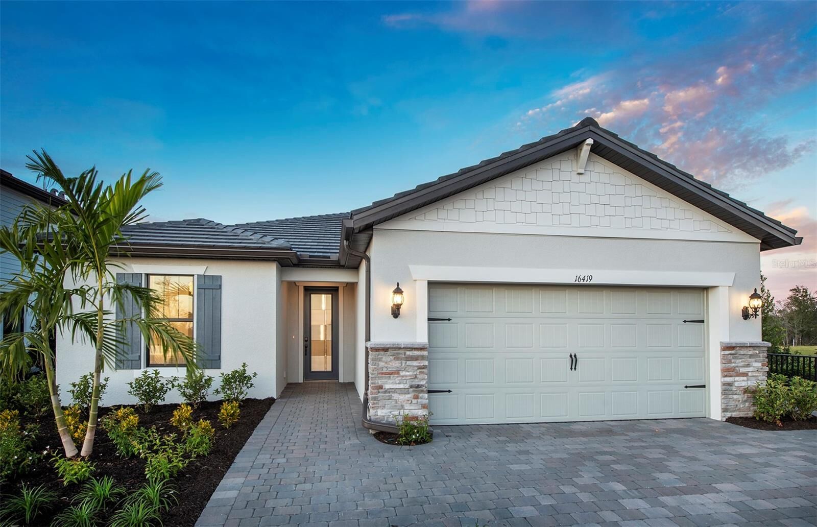 Property Photo: 16419 Sapphire Point Drive FL 34211