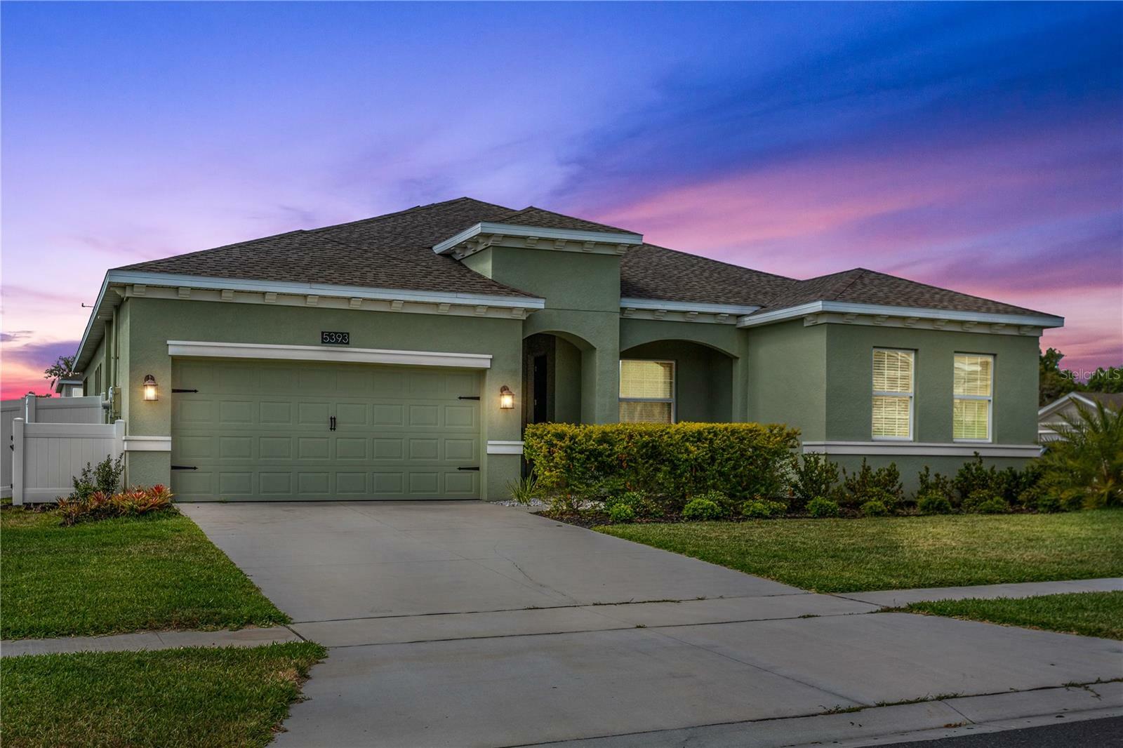 Property Photo: 5393 Red Coral Circle FL 32757