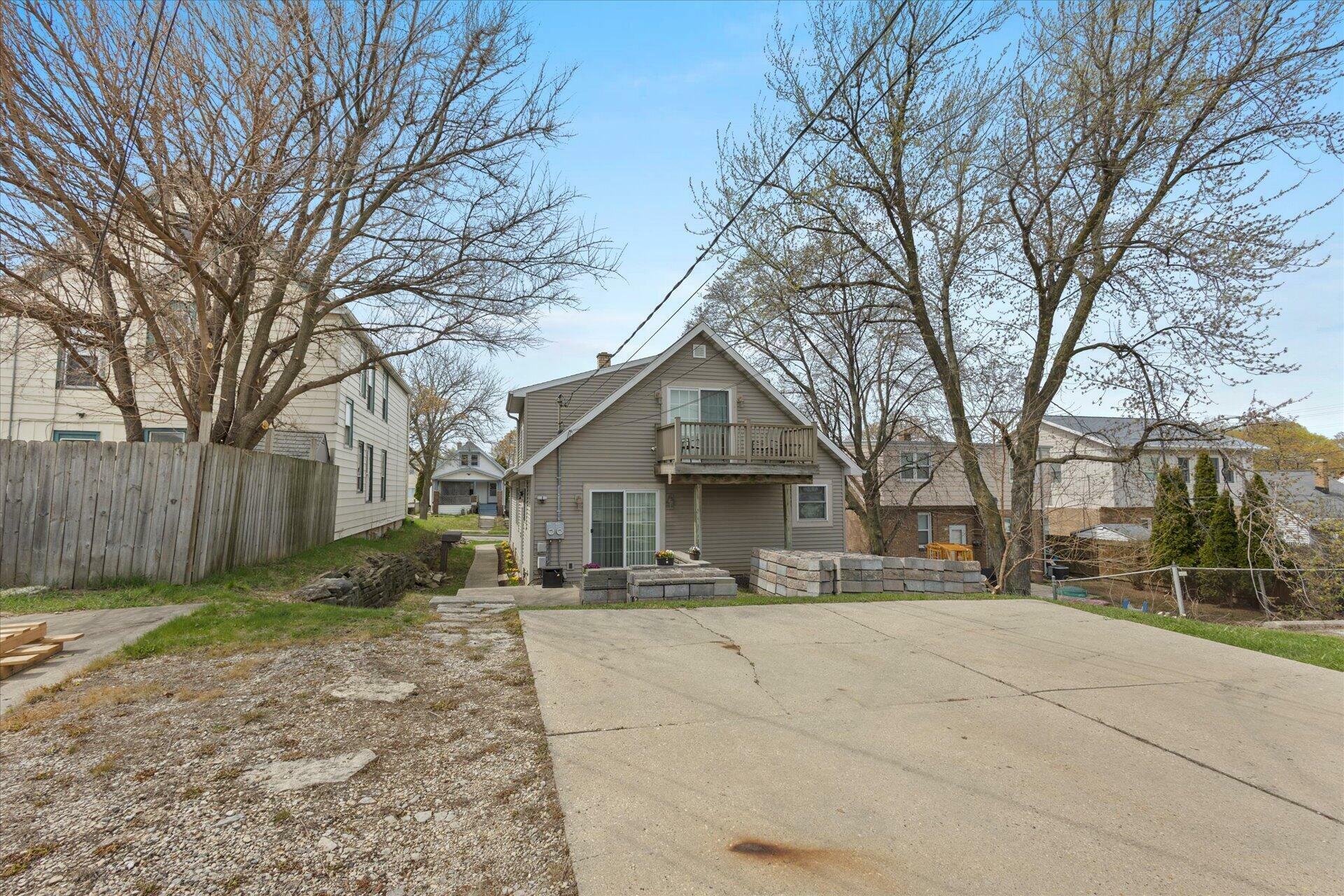 Property Photo: 302 S 75th St WI 53214