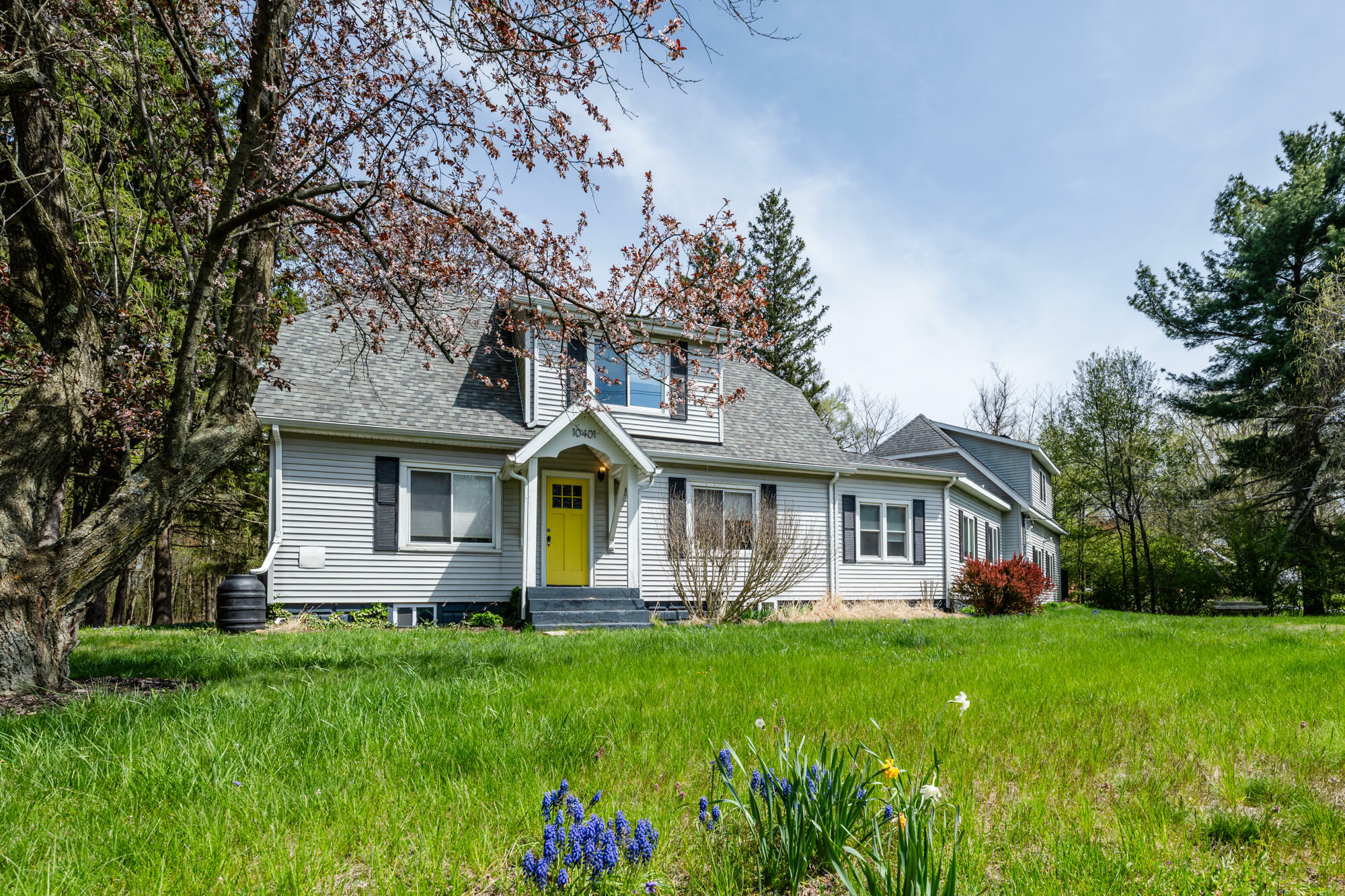 Property Photo: 10401 Jericho Road MI 49106