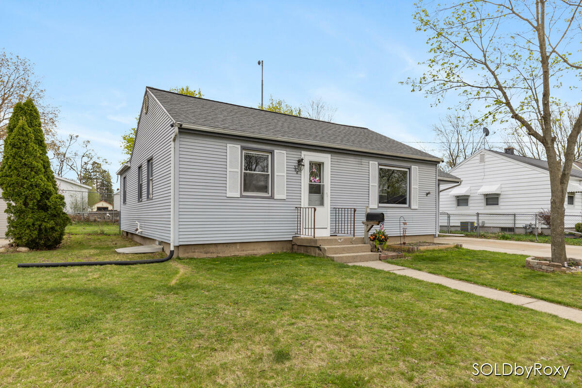 Property Photo: 366 Adolph Avenue NE MI 49341