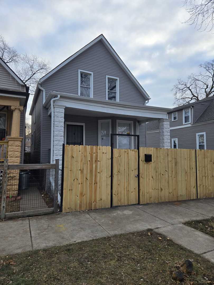Property Photo: 6419 S Bishop Street IL 60636