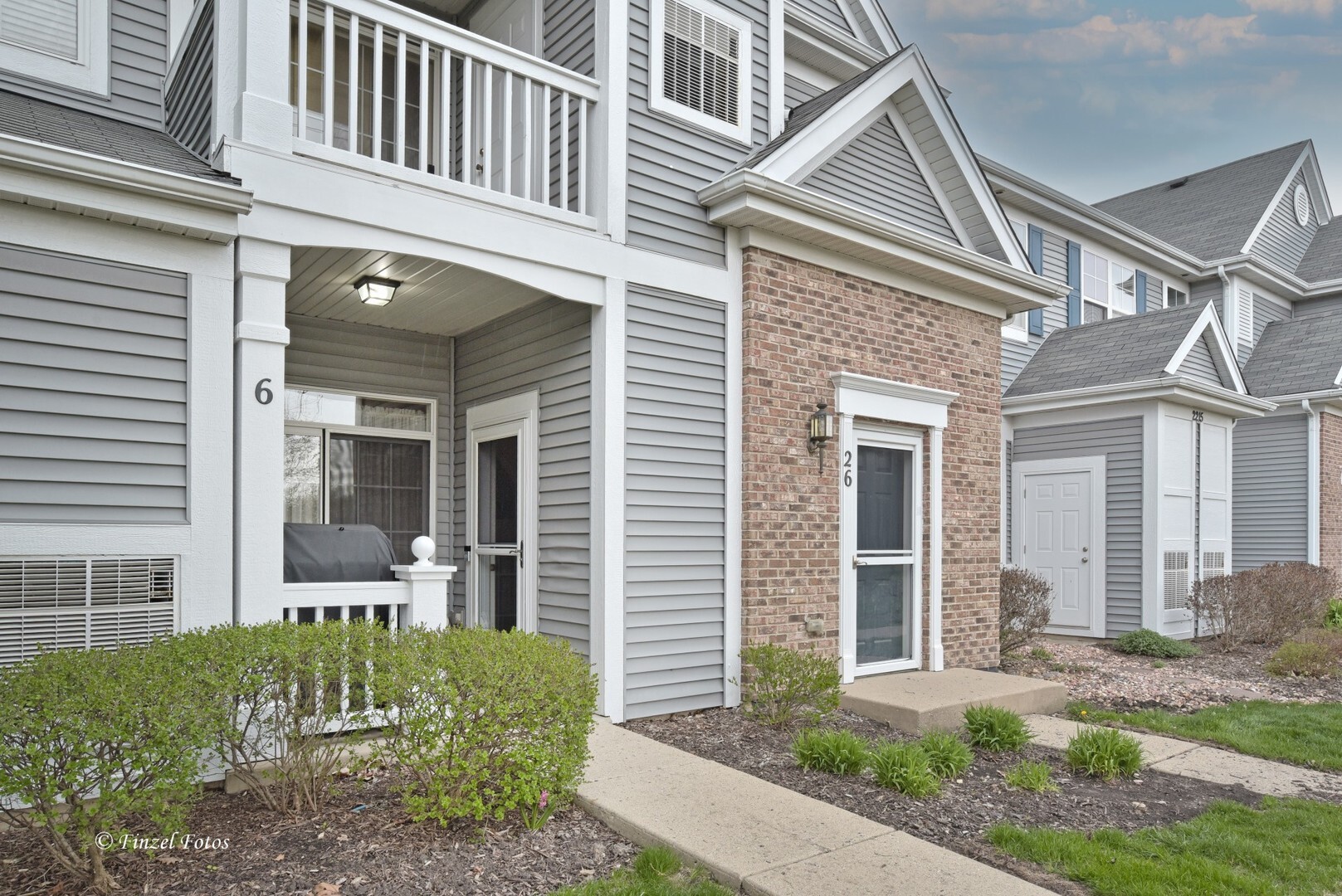 Property Photo: 2215 Aurora Drive 6 IL 60140