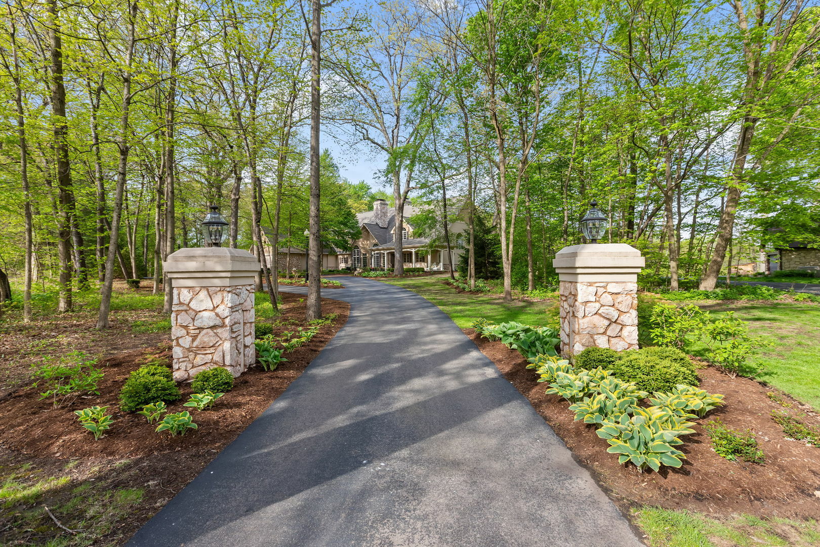Property Photo: 2S546 Heaton Drive IL 60510
