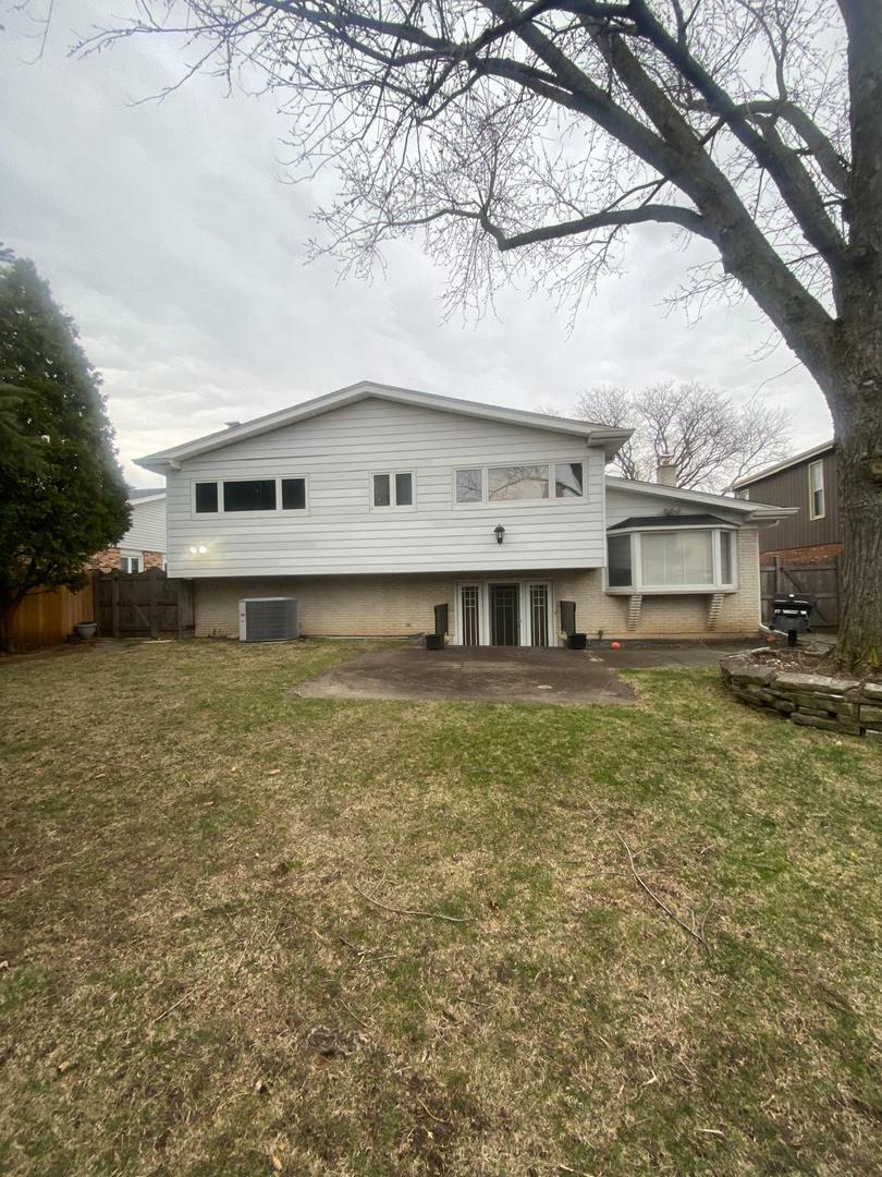 Property Photo:  9408 Natchez Avenue  IL 60053 