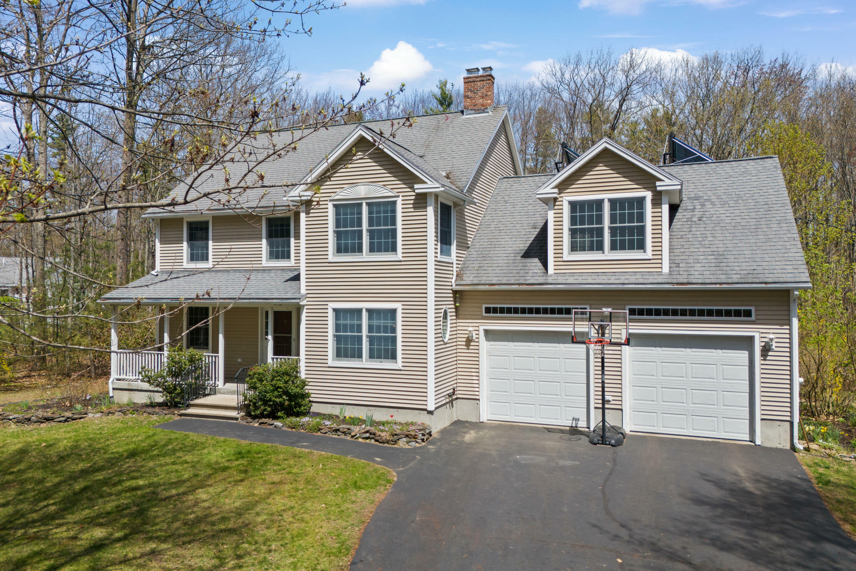 Property Photo: 16 Heritage Drive ME 03901