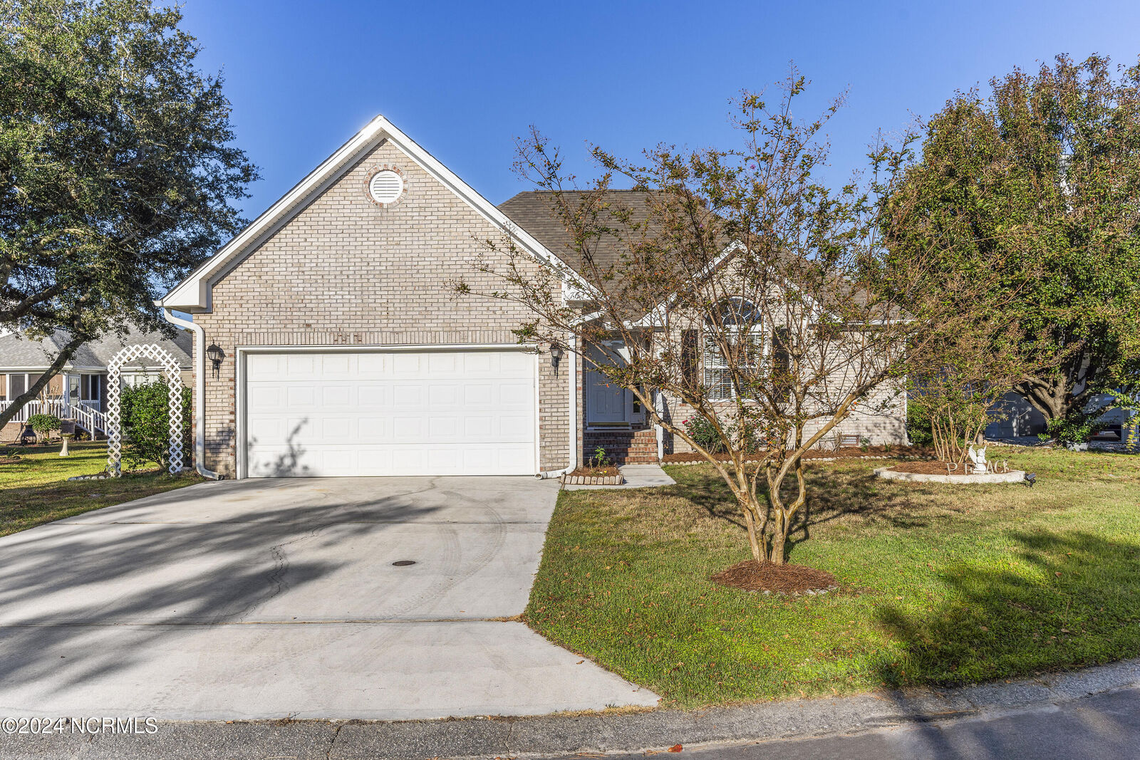 Property Photo:  761 Sailor Court  NC 28449 